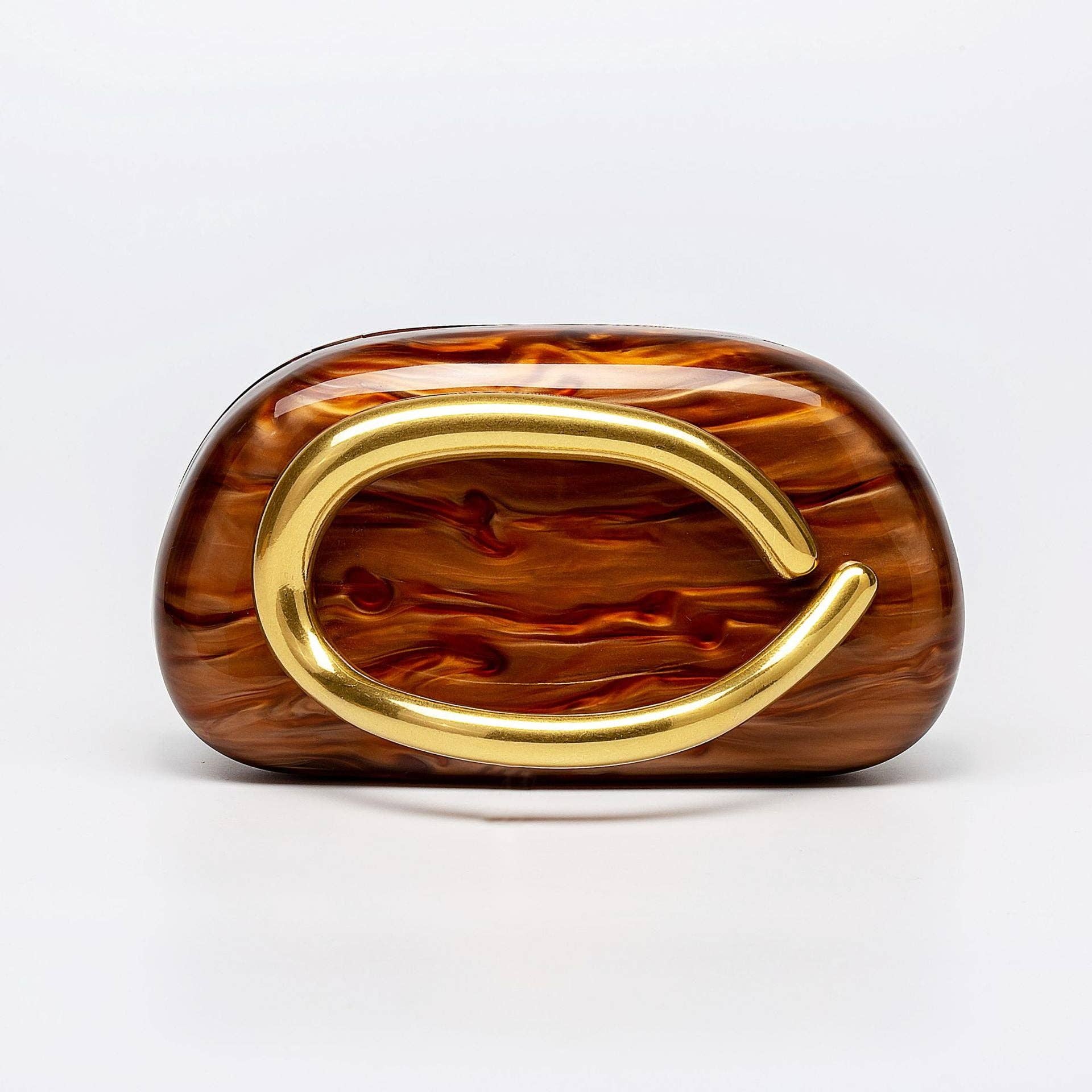 Trendy Shell Acrylic Clutch Bag for Evening Events: Acrylic Brown