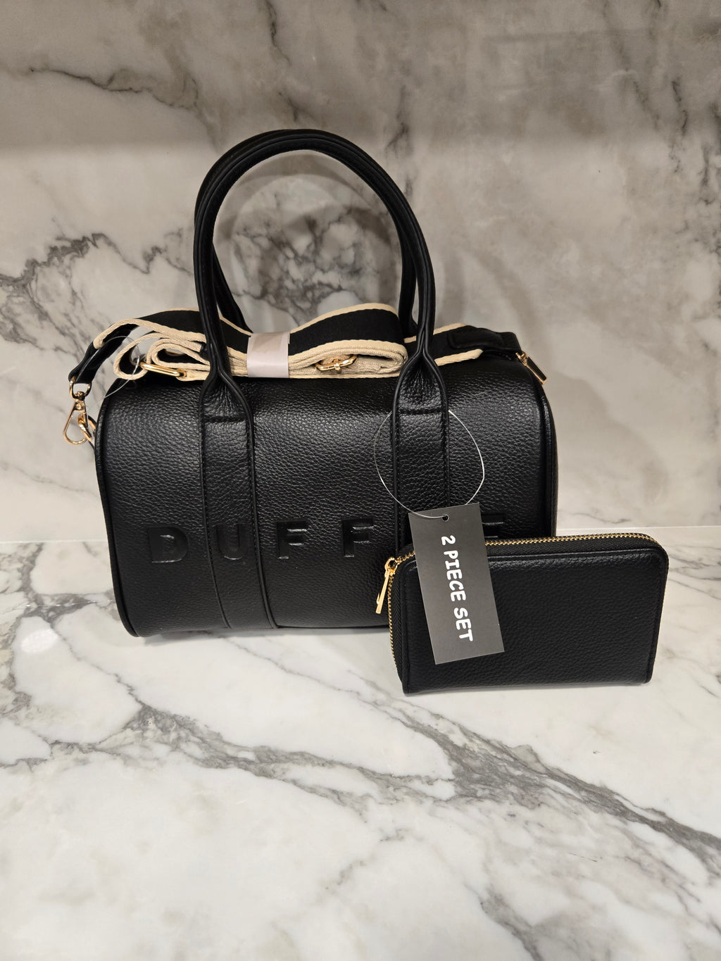 Duffel set comes with wallet