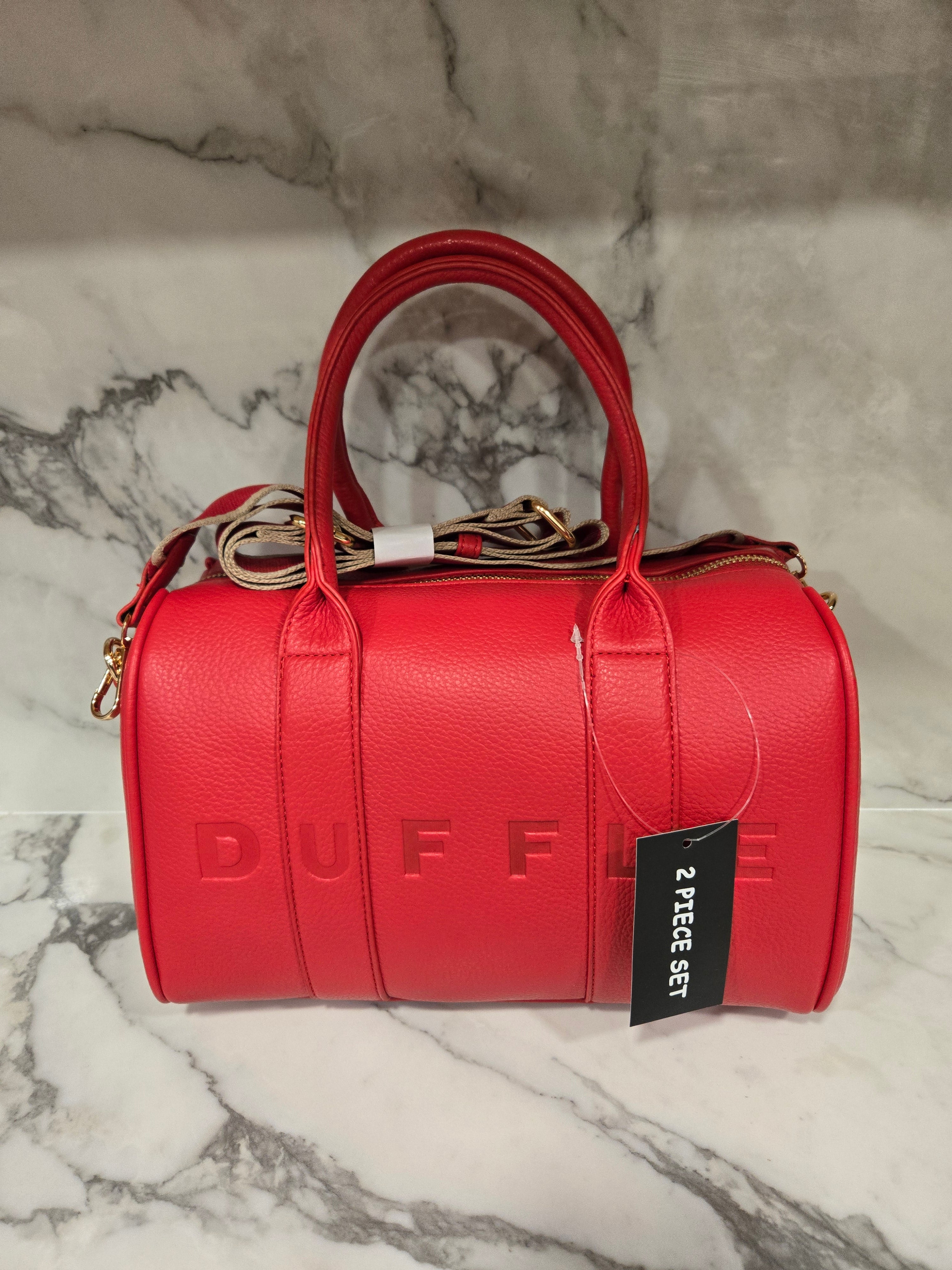 Duffel set come with wallet