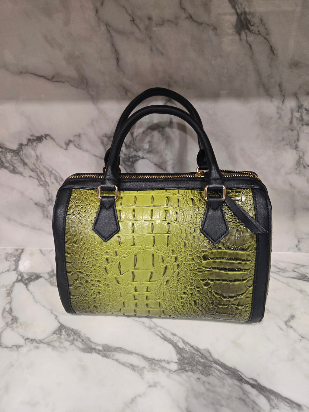 Fashion crocodile Satchel Bag comes with shoulder Strap