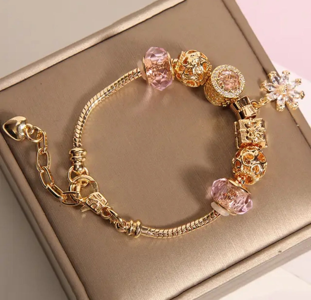 Charm bracelet