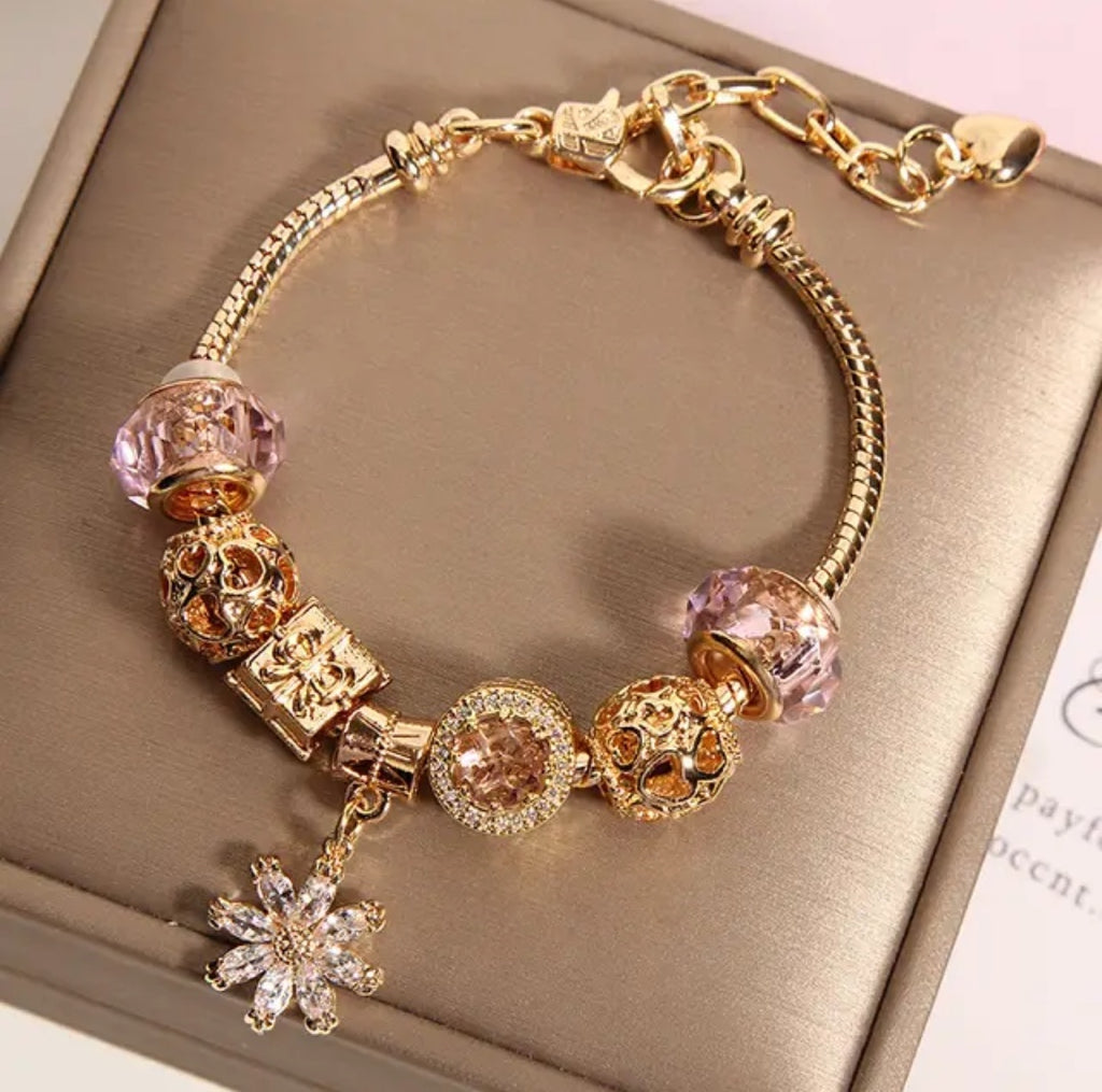 Charm bracelet